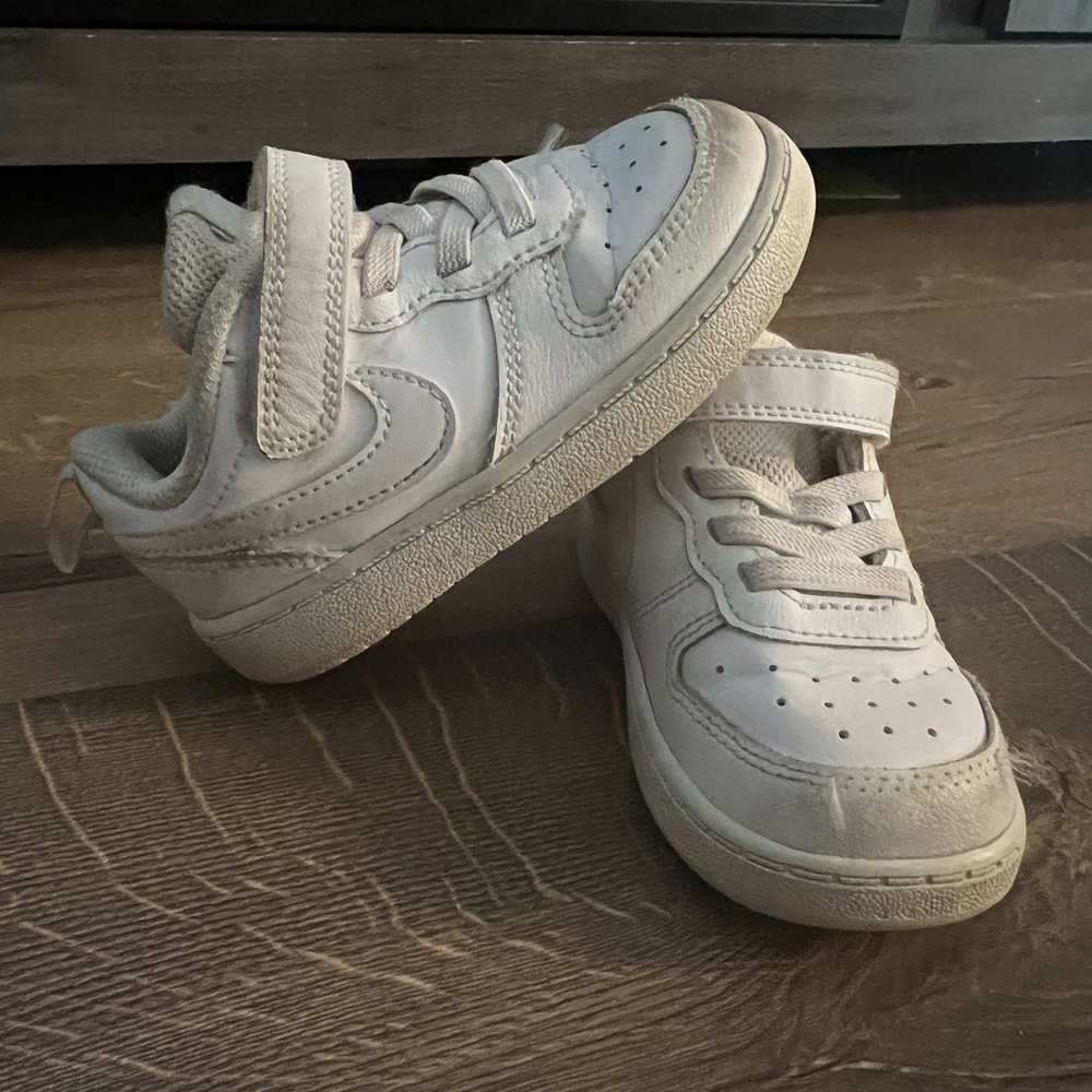 Used Nike. Good shape but worn!